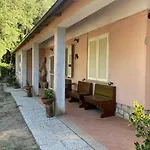 Faraway House 3* نارني