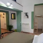 Faraway House 3*