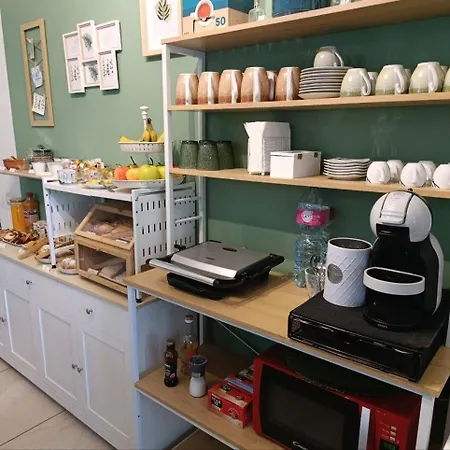 Faraway House فندق مبيت وإفطار 3*