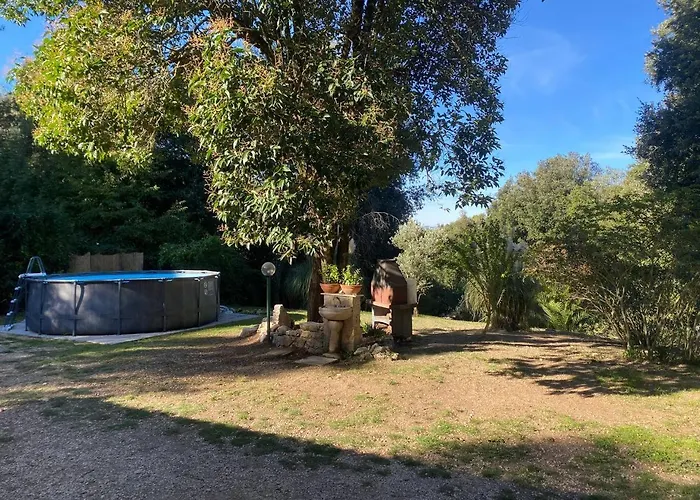 Panzió Faraway House