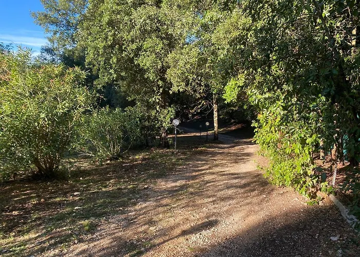 Faraway House Panzió Narni